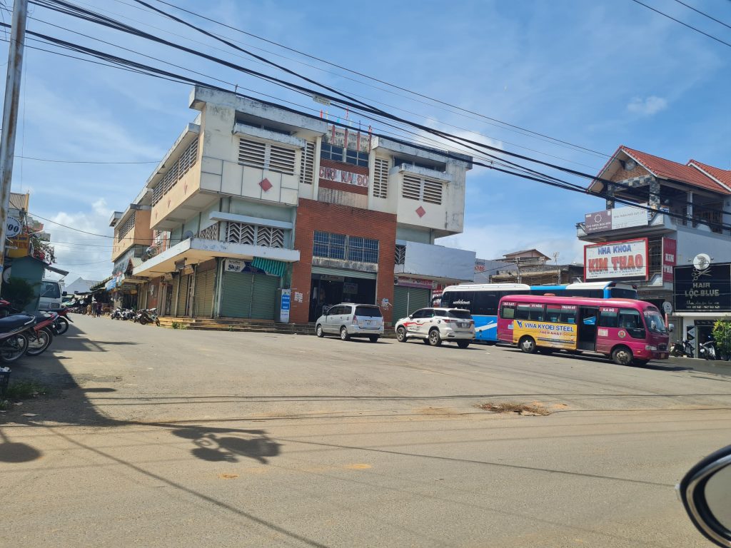 Địa Ốc Tín Đức